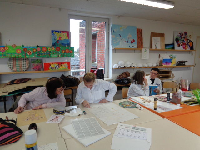 arts plastiques inter generations VENDEVILLE